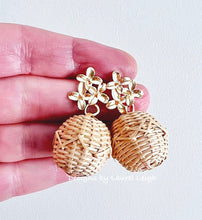 Load image into Gallery viewer, Rattan Gold Hydrangea Drop Earrings - Chinoiserie jewelry