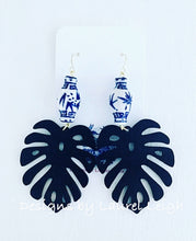 Load image into Gallery viewer, Black Chinoiserie Monstera Palm Leaf Earrings - Chinoiserie jewelry