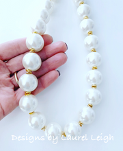 Load image into Gallery viewer, Chunky Faux Pearl & Gold Accent Necklace - Ginger jar