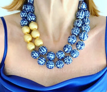 Load image into Gallery viewer, Chunky Blue & White Floral Chinoiserie Statement Necklace- 2 Lengths - Ginger jar