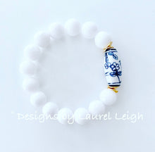 Load image into Gallery viewer, Chunky Blue and White Chinoiserie Bead Statement Bracelet - Ginger jar