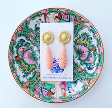 Load image into Gallery viewer, Sunflower Carved Floral Teardrop Earrings - 3 Colors - Ginger jar