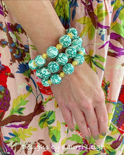Load image into Gallery viewer, Green & Gold Floral Chinoiserie Bracelet - Chinoiserie jewelry