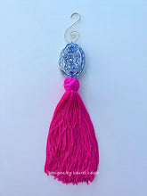 Load image into Gallery viewer, Blue & White Chinoiserie Decorative Tassel - Chinoiserie jewelry