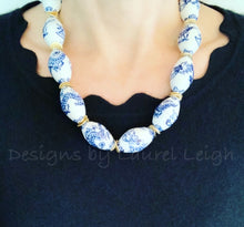 Load image into Gallery viewer, Chunky Blue and White Chinoiserie Dragon Statement Necklace - Ginger jar