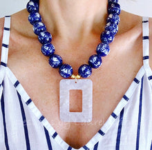 Load image into Gallery viewer, Chinoiserie Double Happiness Tortoise Shell Pendant Statement Necklace - White or Brown - Ginger jar
