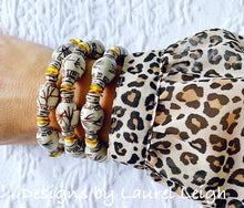 Load image into Gallery viewer, Chinoiserie Ginger Jar Beaded Bracelet - Brown & White - Ginger jar