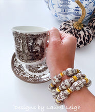 Load image into Gallery viewer, Chinoiserie Ginger Jar Beaded Bracelet - Brown & White - Ginger jar