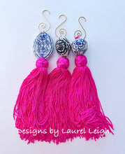 Load image into Gallery viewer, Blue & White Chinoiserie Decorative Tassel - Chinoiserie jewelry