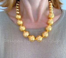 Load image into Gallery viewer, Chunky Hammered Gold Graduated Bead Statement Necklace - Ginger jar