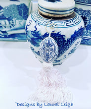 Load image into Gallery viewer, Blue & White Chinoiserie Decorative Tassel - Chinoiserie jewelry