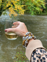 Load image into Gallery viewer, Chinoiserie Ginger Jar Bamboo Beaded Bracelet - Brown & White - Ginger jar