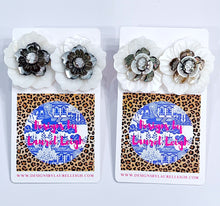 Load image into Gallery viewer, White & Silver Cameo Pearl Flower Studs - Chinoiserie jewelry