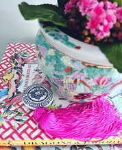 Load image into Gallery viewer, Blue & White Chinoiserie Decorative Tassel - Chinoiserie jewelry