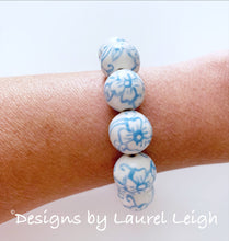 Load image into Gallery viewer, Chinoiserie Wedgwood Blue and White Chunky Floral Statement Bracelet - Ginger jar