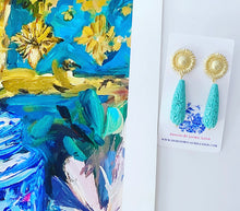 Load image into Gallery viewer, Sunflower Carved Floral Teardrop Earrings - 3 Colors - Ginger jar