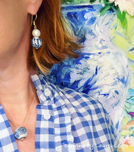 Load image into Gallery viewer, Gold Filled Chinoiserie Bead Necklace - Chinoiserie jewelry