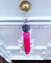 Load image into Gallery viewer, Blue & White Chinoiserie Decorative Tassel - Chinoiserie jewelry