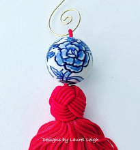 Load image into Gallery viewer, Blue & White Chinoiserie Decorative Tassel - Chinoiserie jewelry