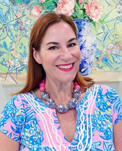 Load image into Gallery viewer, Blue and White Chinoiserie Chunky Statement Necklace - Bright Bubblegum Pink - Ginger jar
