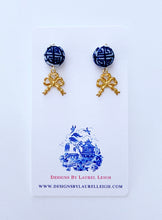 Load image into Gallery viewer, Chinoiserie Coin Bead & Bow / Pearl Drop Earrings - Ginger jar