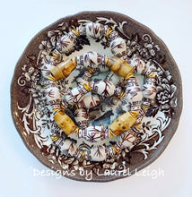 Load image into Gallery viewer, Chinoiserie Ginger Jar Bamboo Beaded Bracelet - Brown & White - Ginger jar