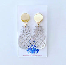 Load image into Gallery viewer, Mother of Pearl Pineapple Statement Earrings - Two Colors - Ginger jar