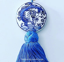 Load image into Gallery viewer, Blue & White Chinoiserie Decorative Tassel - Chinoiserie jewelry