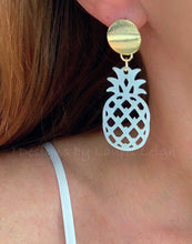 Load image into Gallery viewer, Mother of Pearl Pineapple Statement Earrings - Two Colors - Ginger jar