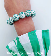 Load image into Gallery viewer, Chinoiserie Emerald Green and White Chunky Floral Statement Bracelet - Ginger jar