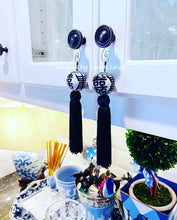 Load image into Gallery viewer, Blue & White Chinoiserie Decorative Tassel - Chinoiserie jewelry