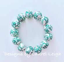 Load image into Gallery viewer, Chinoiserie Emerald Green and White Chunky Floral Statement Bracelet - Ginger jar
