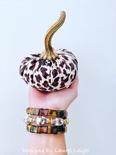 Load image into Gallery viewer, Chinoiserie Ginger Jar Beaded Bracelet - Brown & White - Chinoiserie jewelry
