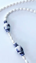 Load image into Gallery viewer, Chinoiserie Ginger Jar & Bamboo Eyeglass / Sunglass / Mask Holder / Lanyard Chain / Necklace - Ginger jar