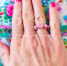 Load image into Gallery viewer, Pink & White Chinoiserie Floral Beaded Ring - Chinoiserie jewelry