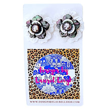 Load image into Gallery viewer, White & Silver Cameo Pearl Flower Studs - Chinoiserie jewelry
