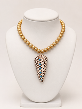 Load image into Gallery viewer, Gold Turquoise Bezel Seashell Pendant Necklace