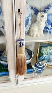 XL Chinoiserie Decorative Tassel Gold