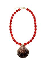 Load image into Gallery viewer, Red Gemstone Brown Shell Pendant Necklace