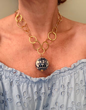 Load image into Gallery viewer, Chinoiserie Double Happiness Chain Necklace - Chinoiserie jewelry