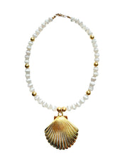 Load image into Gallery viewer, White Striped Gemstone Shell Pendant Necklace - Chinoiserie jewelry