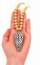 Load image into Gallery viewer, Gold Turquoise Bezel Seashell Pendant Necklace