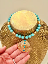 Load image into Gallery viewer, Turquoise Gemstone Shell Pendant Necklace
