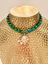 Load image into Gallery viewer, Green Turquoise Shell Pendant Necklace