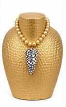 Load image into Gallery viewer, Gold Turquoise Bezel Seashell Pendant Necklace