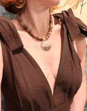 Load image into Gallery viewer, Brown Carved Bead Seashell Necklace