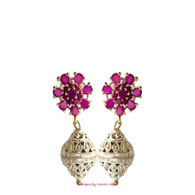 Load image into Gallery viewer, Pink Gemstone Gold Filigree Drop Earrings