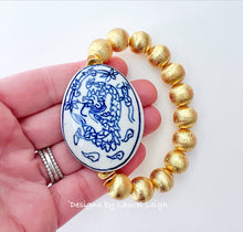 Load image into Gallery viewer, Chunky Gold Chinoiserie Focal Bead Bracelet