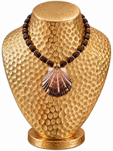 Load image into Gallery viewer, Brown Scollop Shell Wood Bead Necklace
