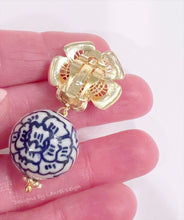 Load image into Gallery viewer, Chinoiserie Peony Pearl Clip-on Earrings - Chinoiserie jewelry